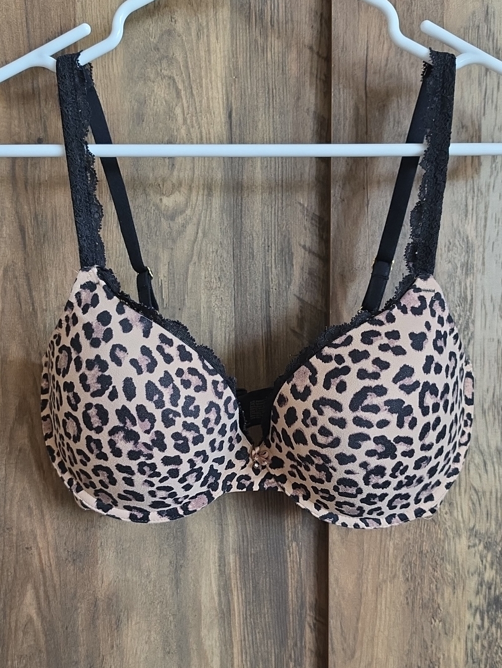 Soma Leopard-Print Bra in Beige and Black with Lace Trim